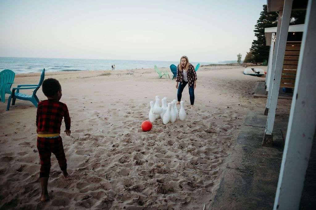 Bowling in the beach